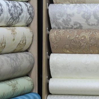 Condizioni di favore per carte da parati, tessuti e pavimentazioni